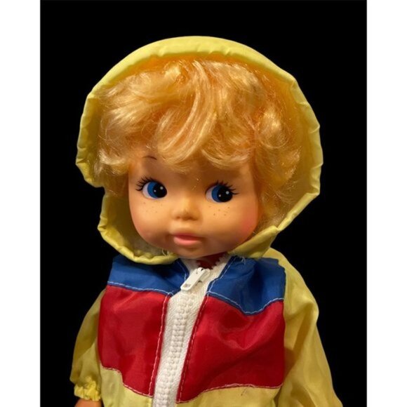 Vintage 1980s Super Sally Skiing doll, Works! - Picture 3 of 8